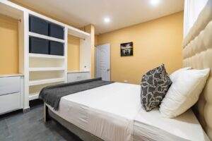 04f51338-4adf-41e9-a4f2-4ee3233aba43